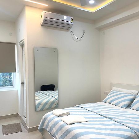 היידראבד Neocon Suites מראה חיצוני תמונה
